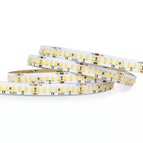 LED szalag , 24 Volt DC , 2835 , 240 LED/m , 20 W/m , meleg fehér , 3000 lm/m , 5 év garancia