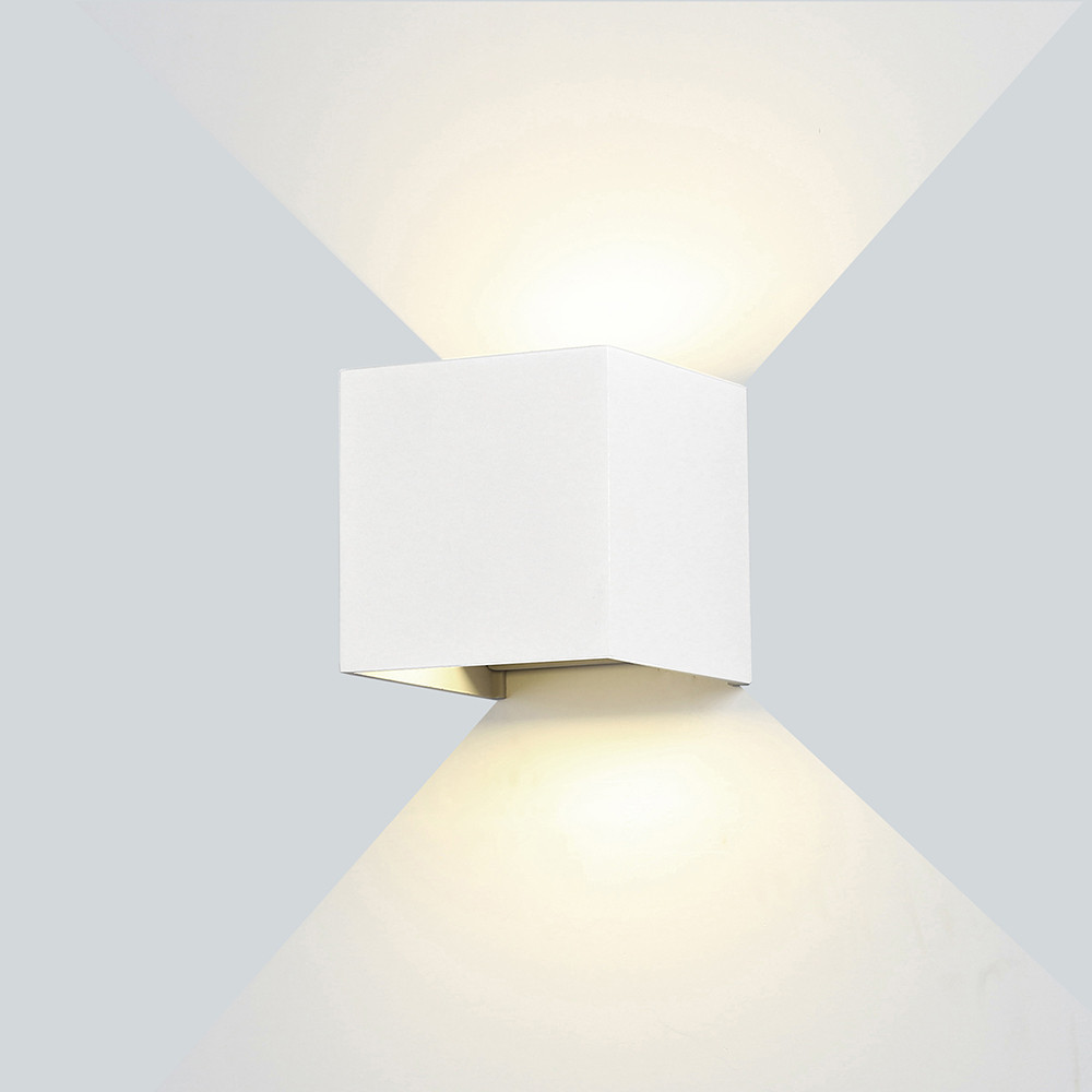 LED fali lámpa fehér négyzet alakú, 12W, 2700K, meleg fehér, 1320 lm, IP54, Optonica, 7457